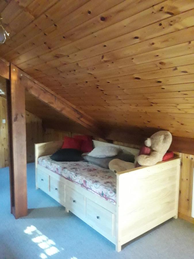 Harmony House Apartment Salvan Luaran gambar