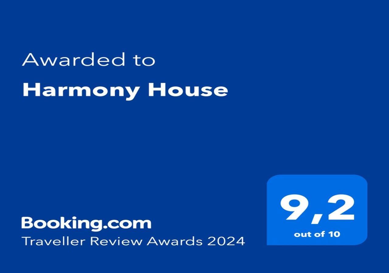 Harmony House Apartment Salvan Luaran gambar